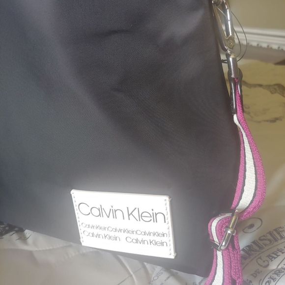 New With tags Calvin Klein tote bags - Picture 2 of 11
